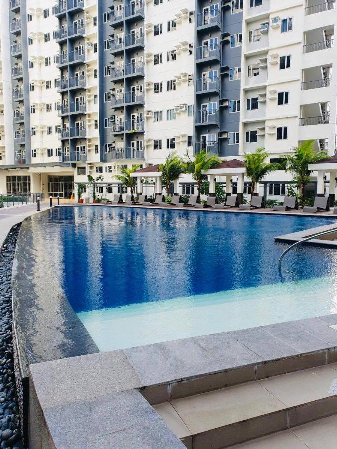 2 Bedroom Condo Vine Residences Quezon City With Pool Wifi Karaoke Board Games Netflix Exterior foto